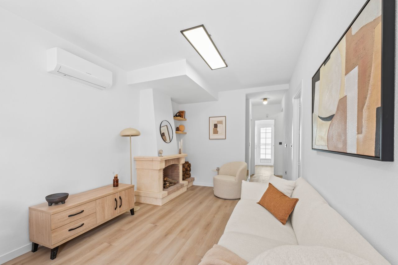 3-Bedroom House in Villamartin, Orihuela Costa - Image 6