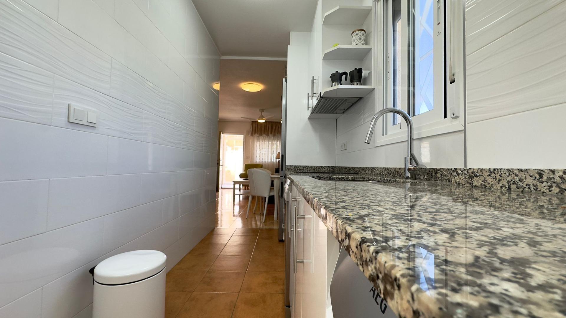 2-Zimmer Bungalow in Torrevieja - Image 10