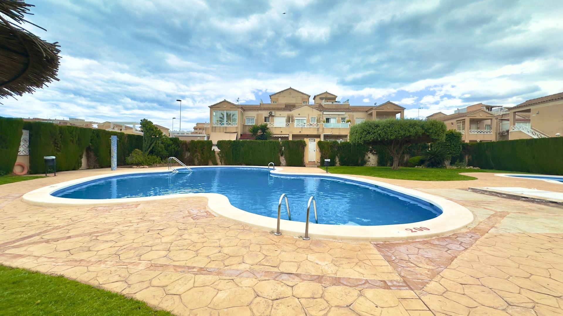 2-Zimmer Bungalow in Torrevieja - Image 33