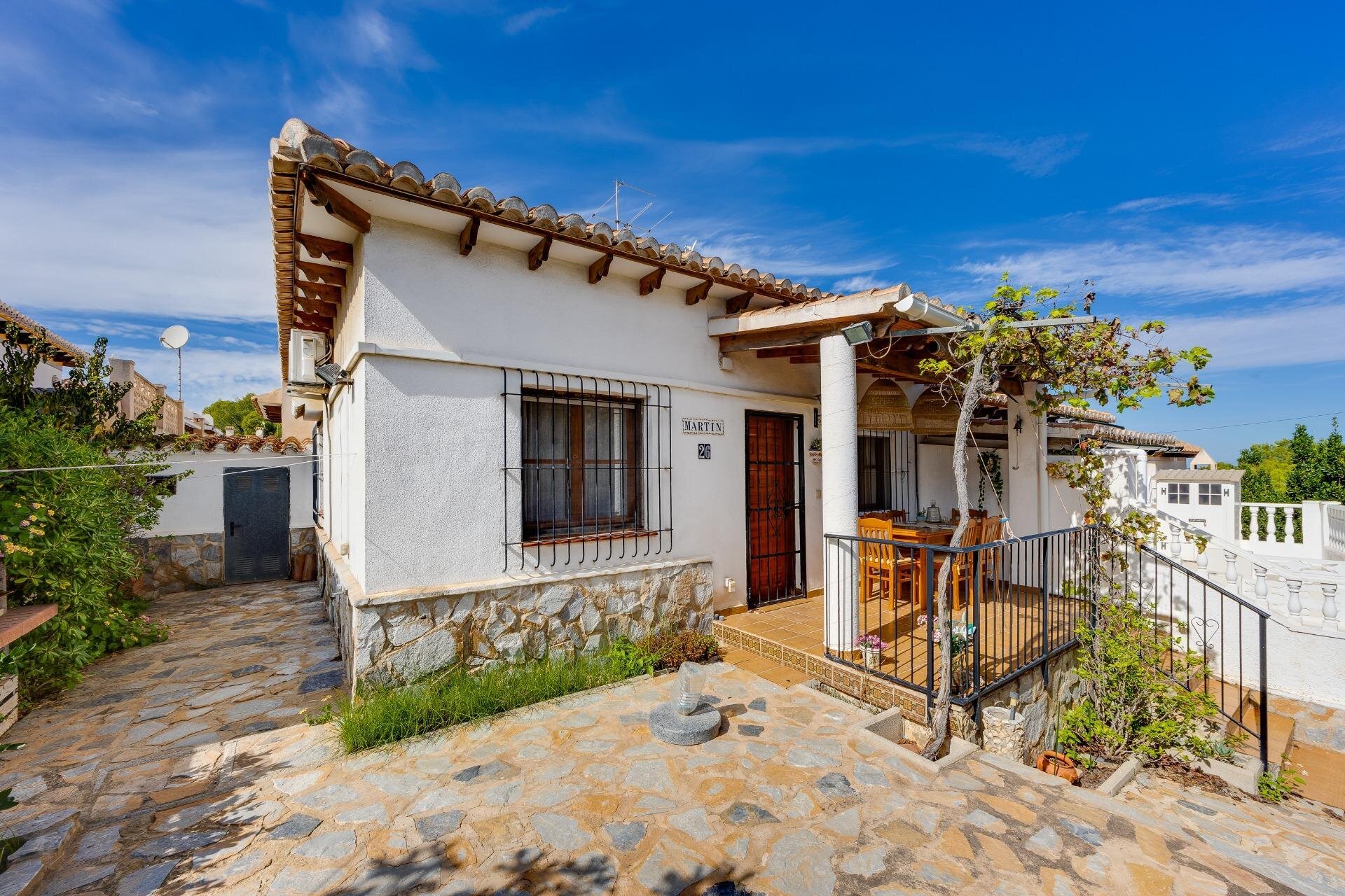 2-Bedroom Bungalow in Los Balcones, Torrevieja - Image 1