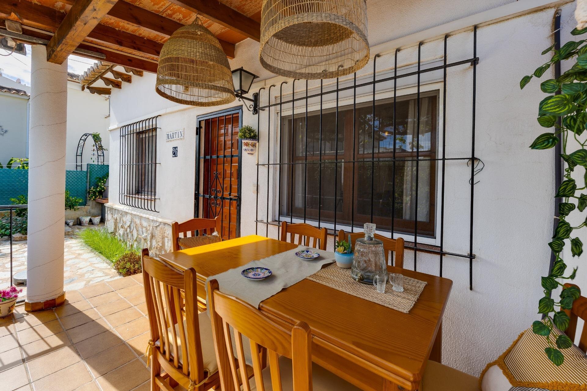 2-Bedroom Bungalow in Los Balcones, Torrevieja - Image 11