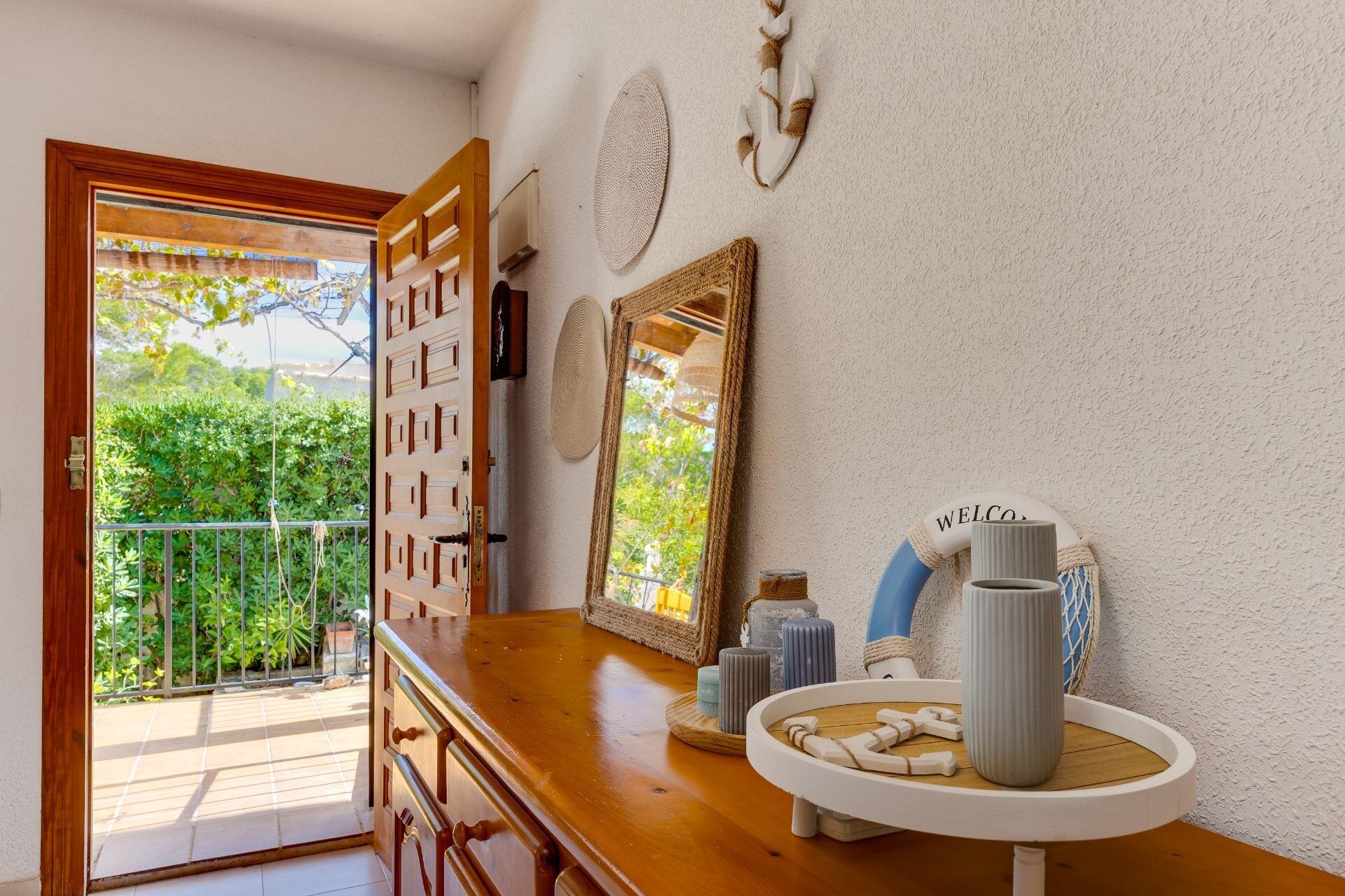2-Bedroom Bungalow in Los Balcones, Torrevieja - Image 13