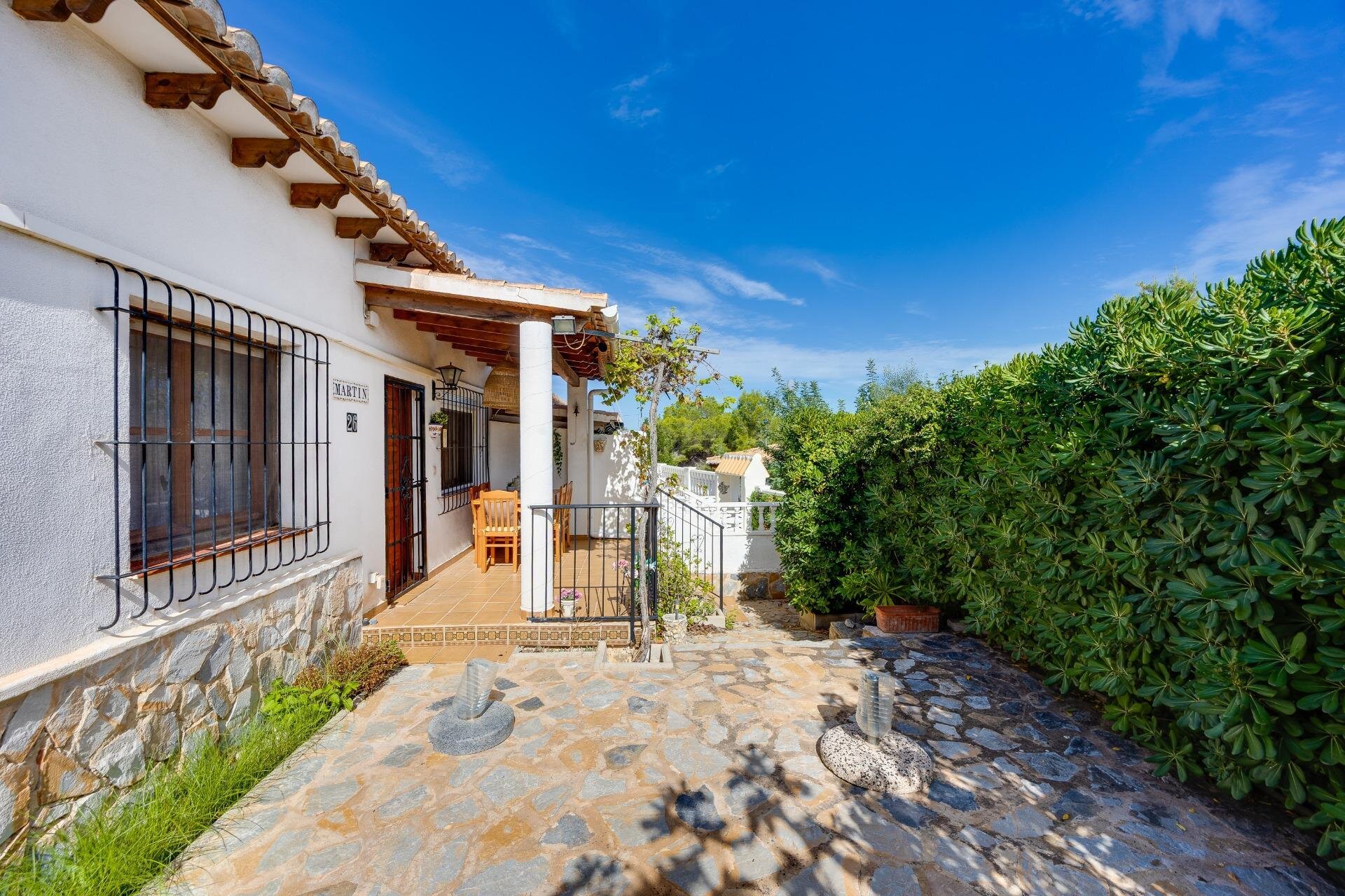 2-Bedroom Bungalow in Los Balcones, Torrevieja - Image 3