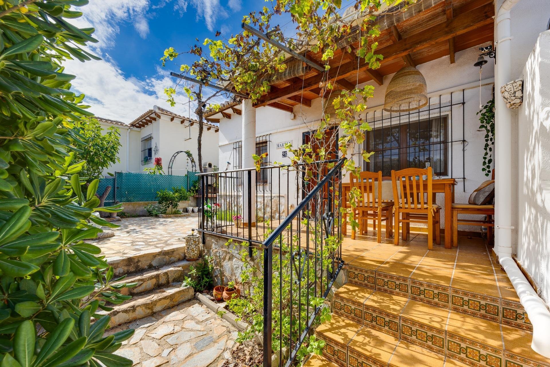 2-Bedroom Bungalow in Los Balcones, Torrevieja - Image 8
