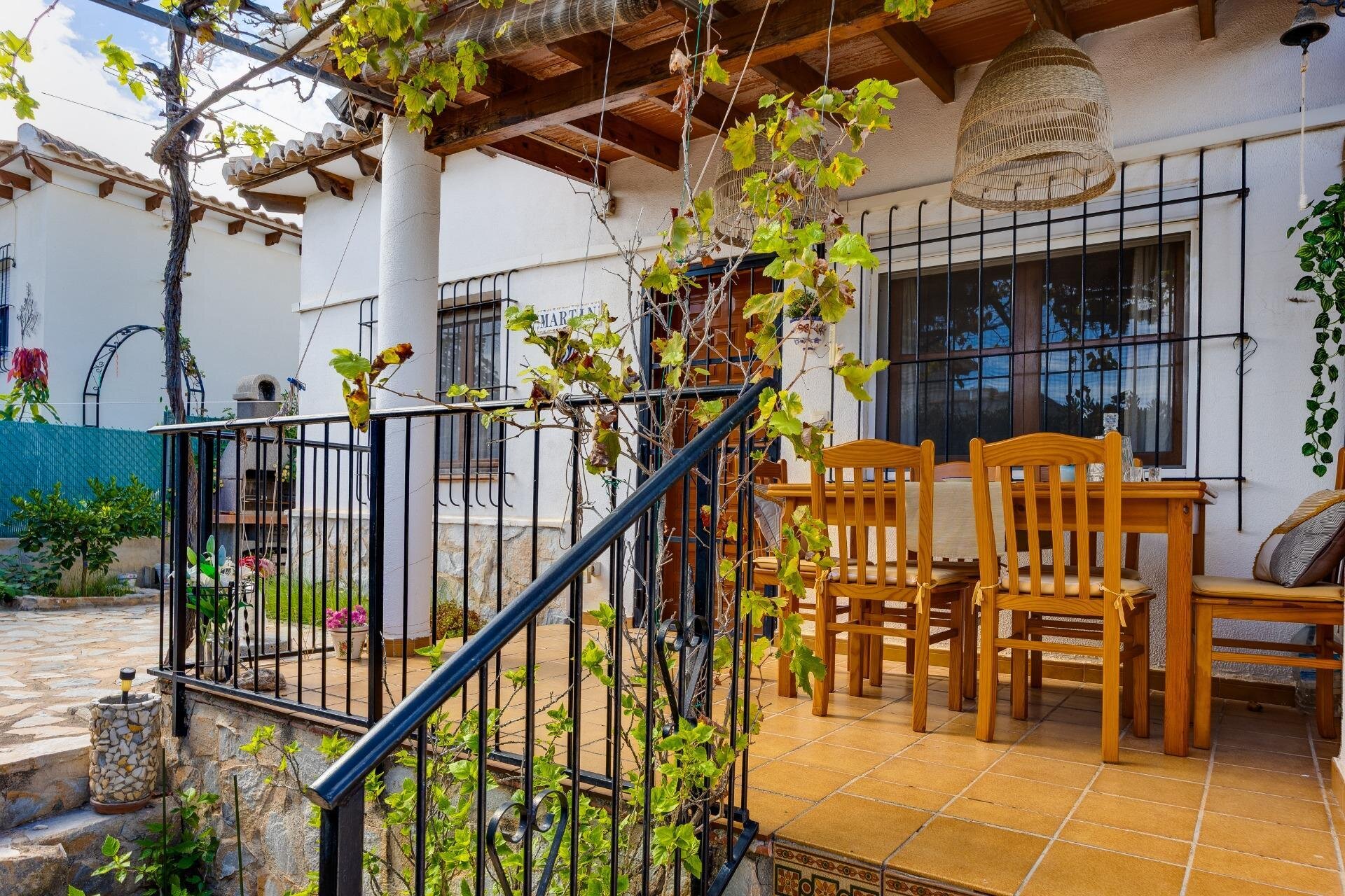 2-Bedroom Bungalow in Los Balcones, Torrevieja - Image 9