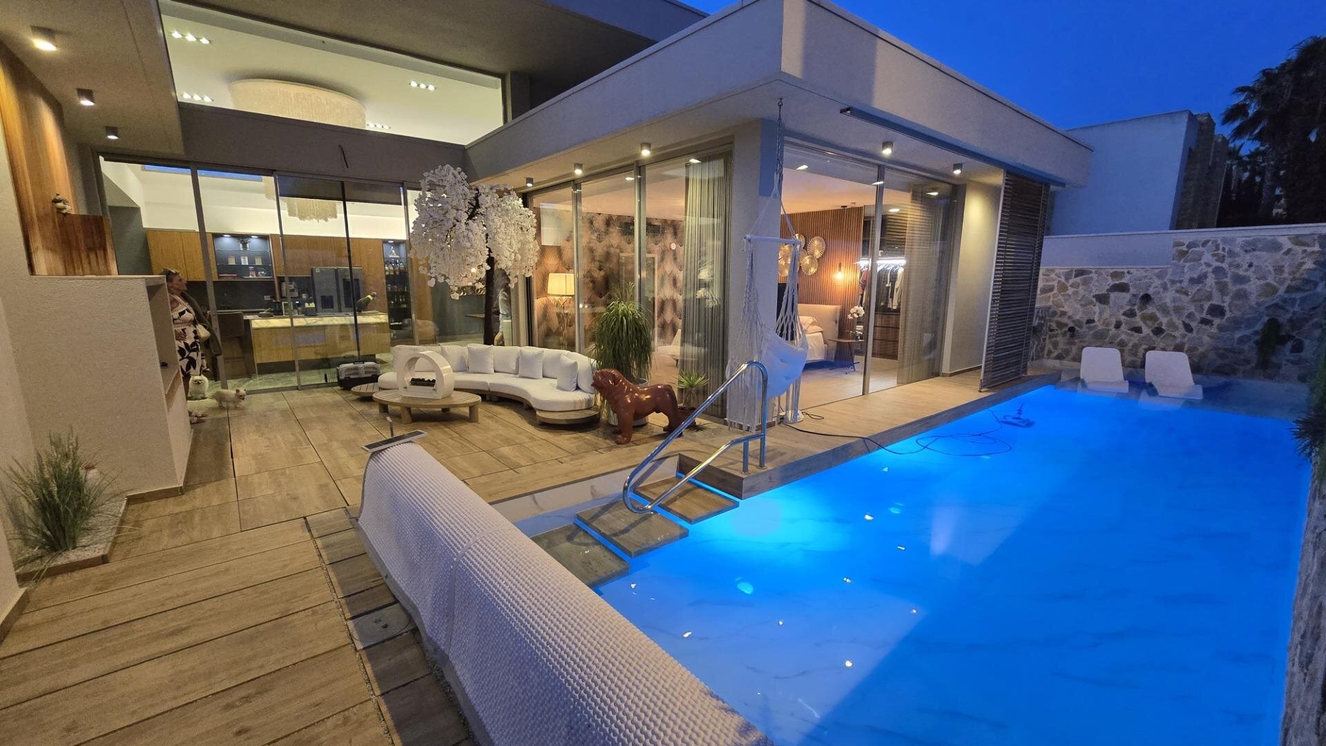 4-Bedroom Villa in Residencial Benimar, Benijofar - Image 1