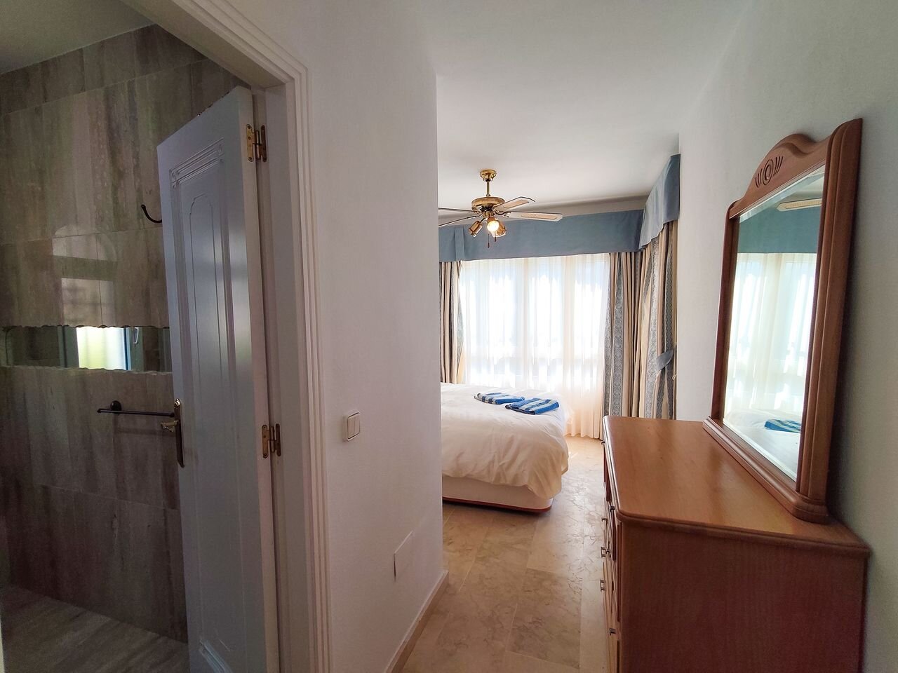 3-Bedroom Villa in Villamartín-las Filipinas, Orihuela Costa - Image 16