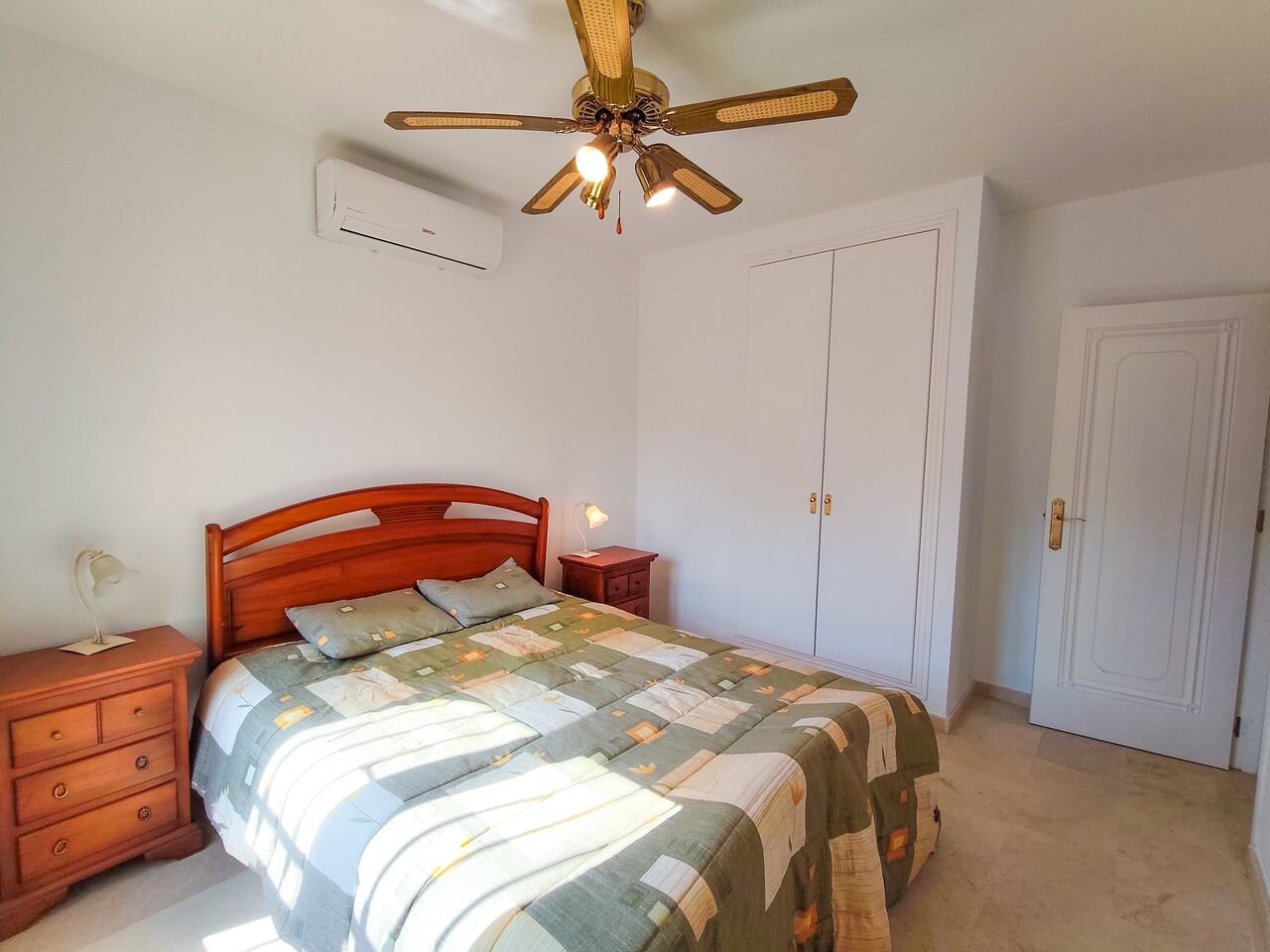 3-Bedroom Villa in Villamartín-las Filipinas, Orihuela Costa - Image 20