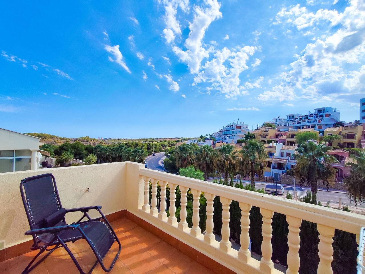3-Bedroom Villa in Villamartín-las Filipinas, Orihuela Costa - Image 27