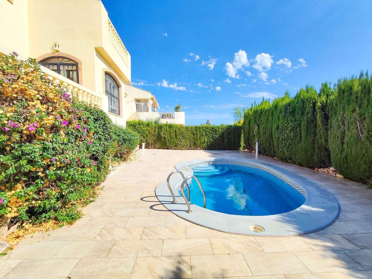 3-Bedroom Villa in Villamartín-las Filipinas, Orihuela Costa - Image 33