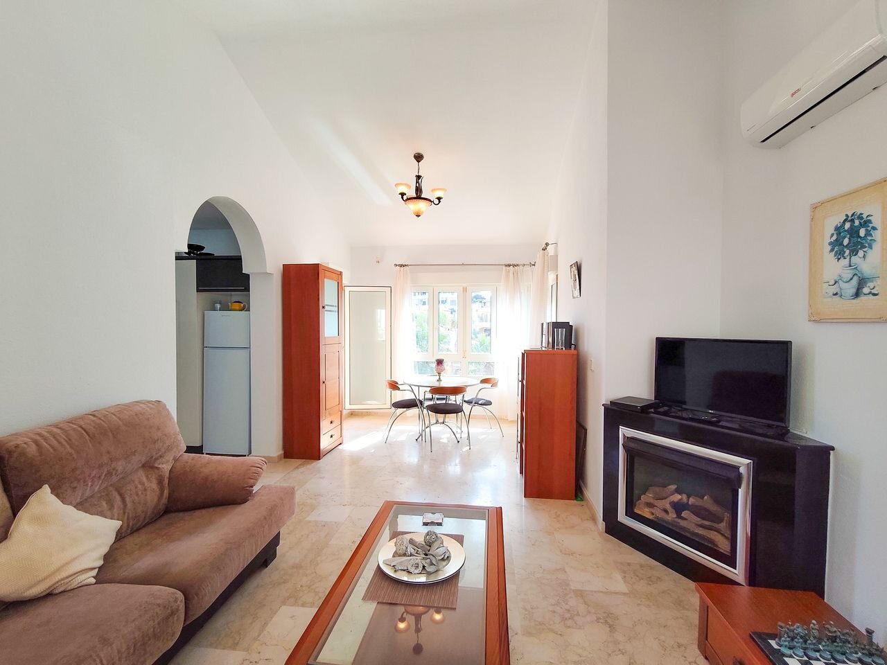 3-Bedroom Villa in Villamartín-las Filipinas, Orihuela Costa - Image 6