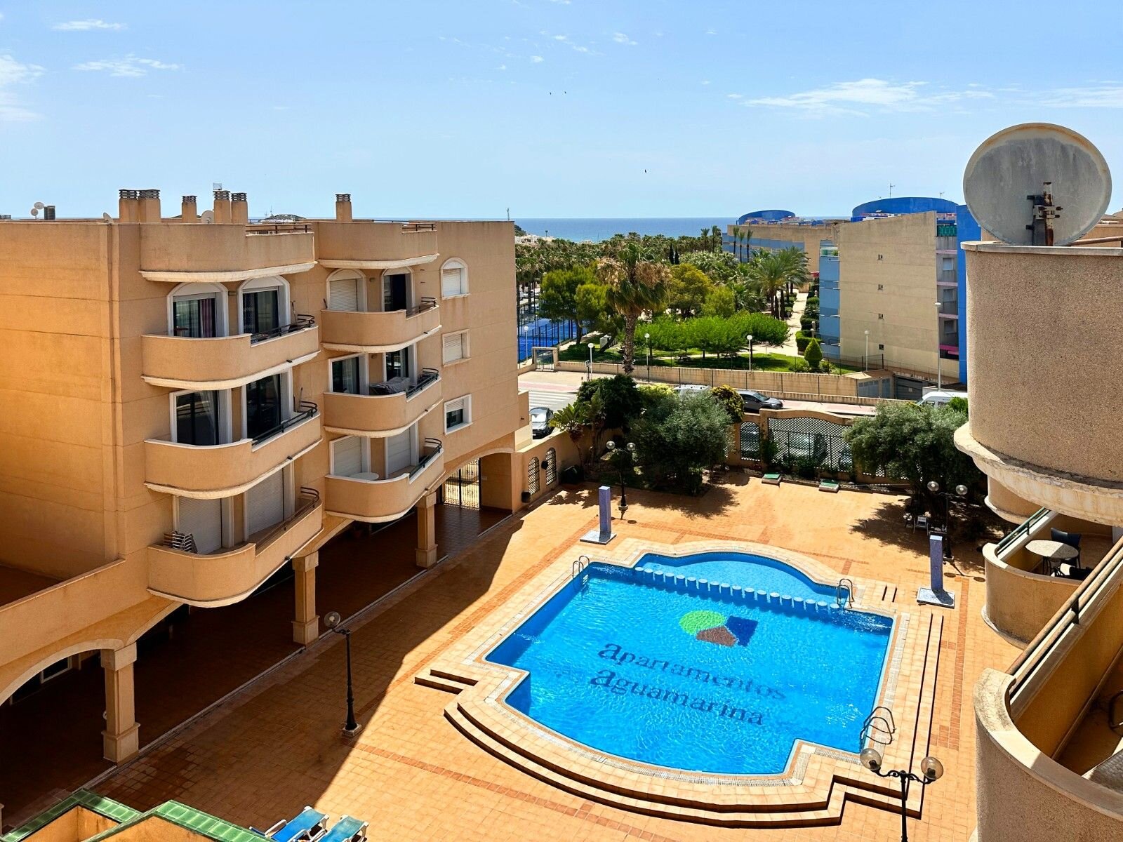 2-Bedroom Apartment in Lomas de Cabo Roig, Orihuela Costa - Image 24