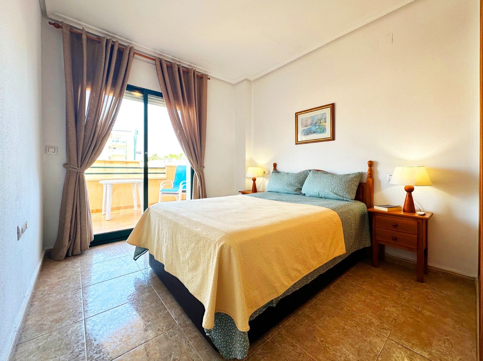 2-Bedroom Apartment in Lomas de Cabo Roig, Orihuela Costa - Image 8