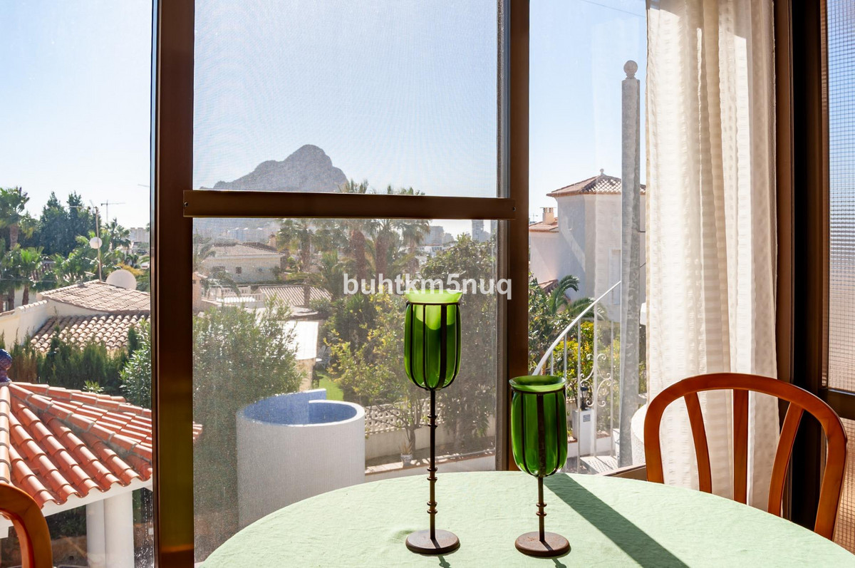 3-Bedroom Detached House in  Calpe | Sunny Casas - Costa ... - Image 25