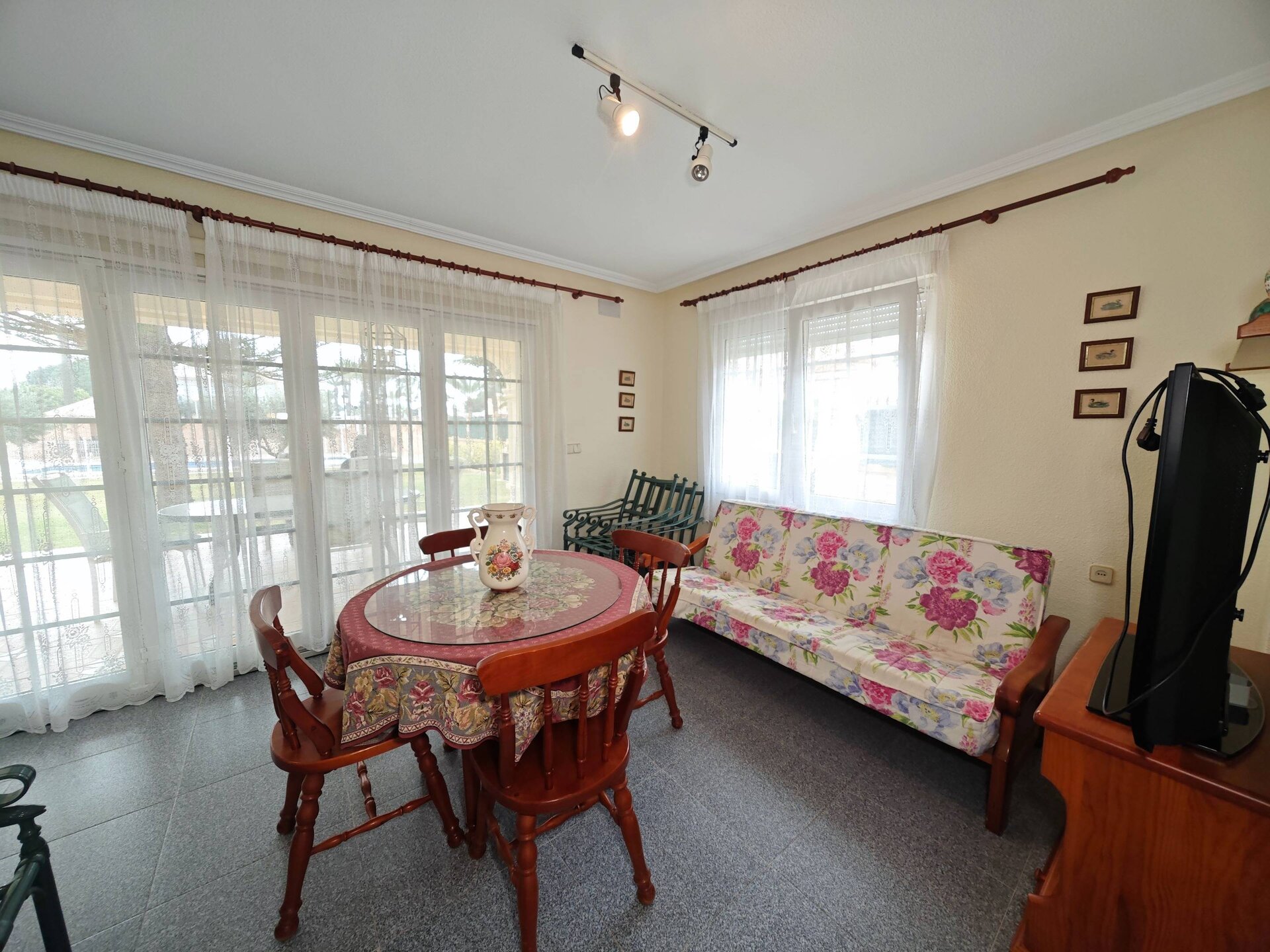 7-Bedroom Luxury Villa in Cabo Roig - Image 12