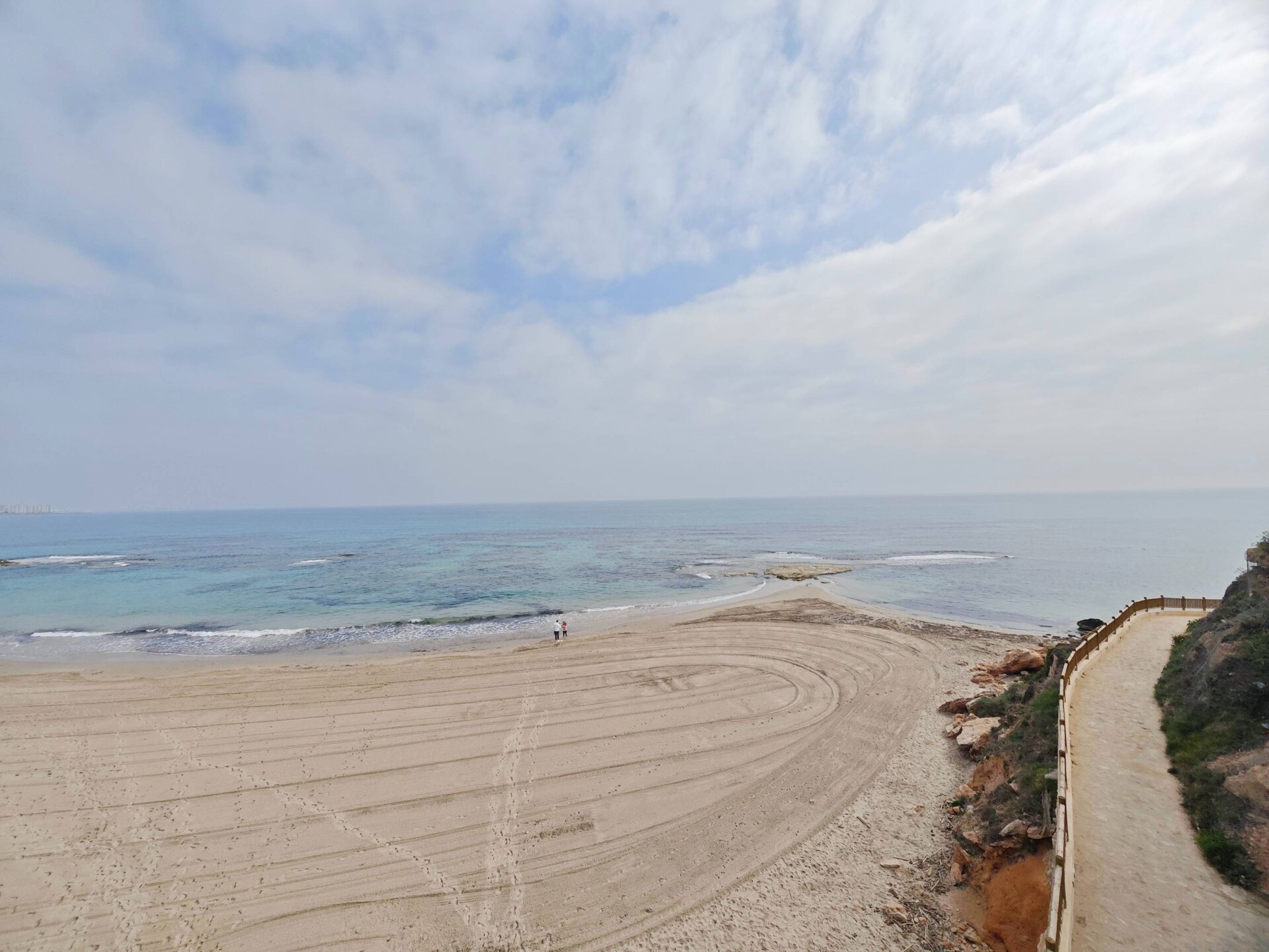 7-Bedroom Luxury Villa in Cabo Roig - Image 35