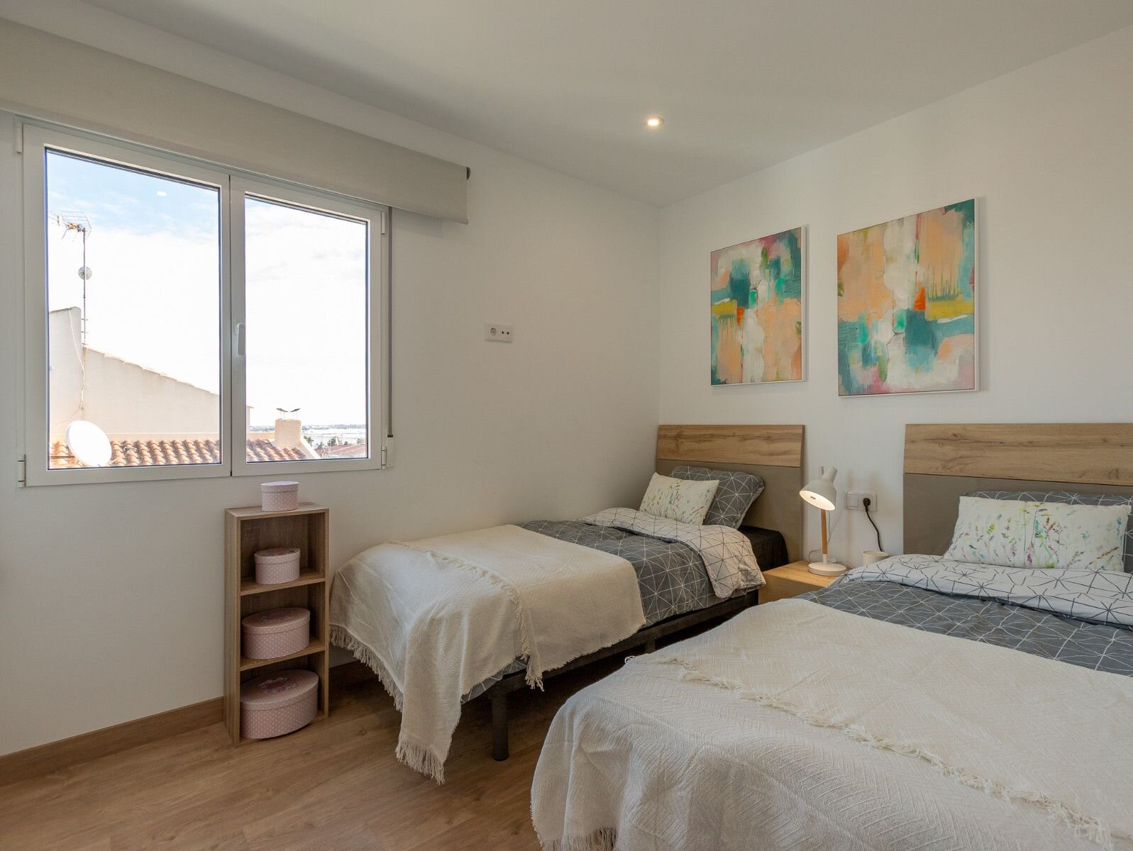 4-Bedroom Villa in La Siesta, Torrevieja - Image 26
