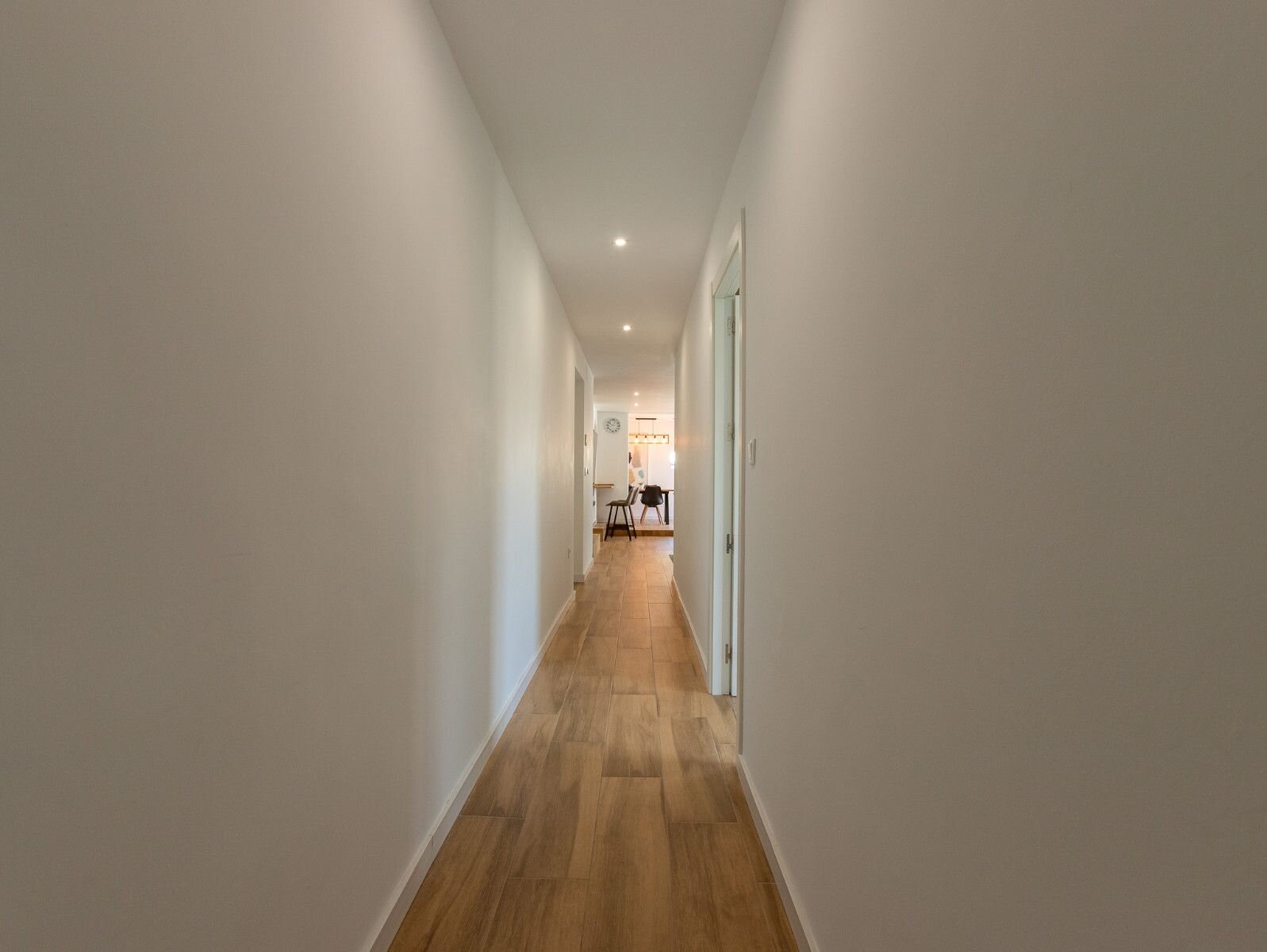 4-Bedroom Villa in La Siesta, Torrevieja - Image 6