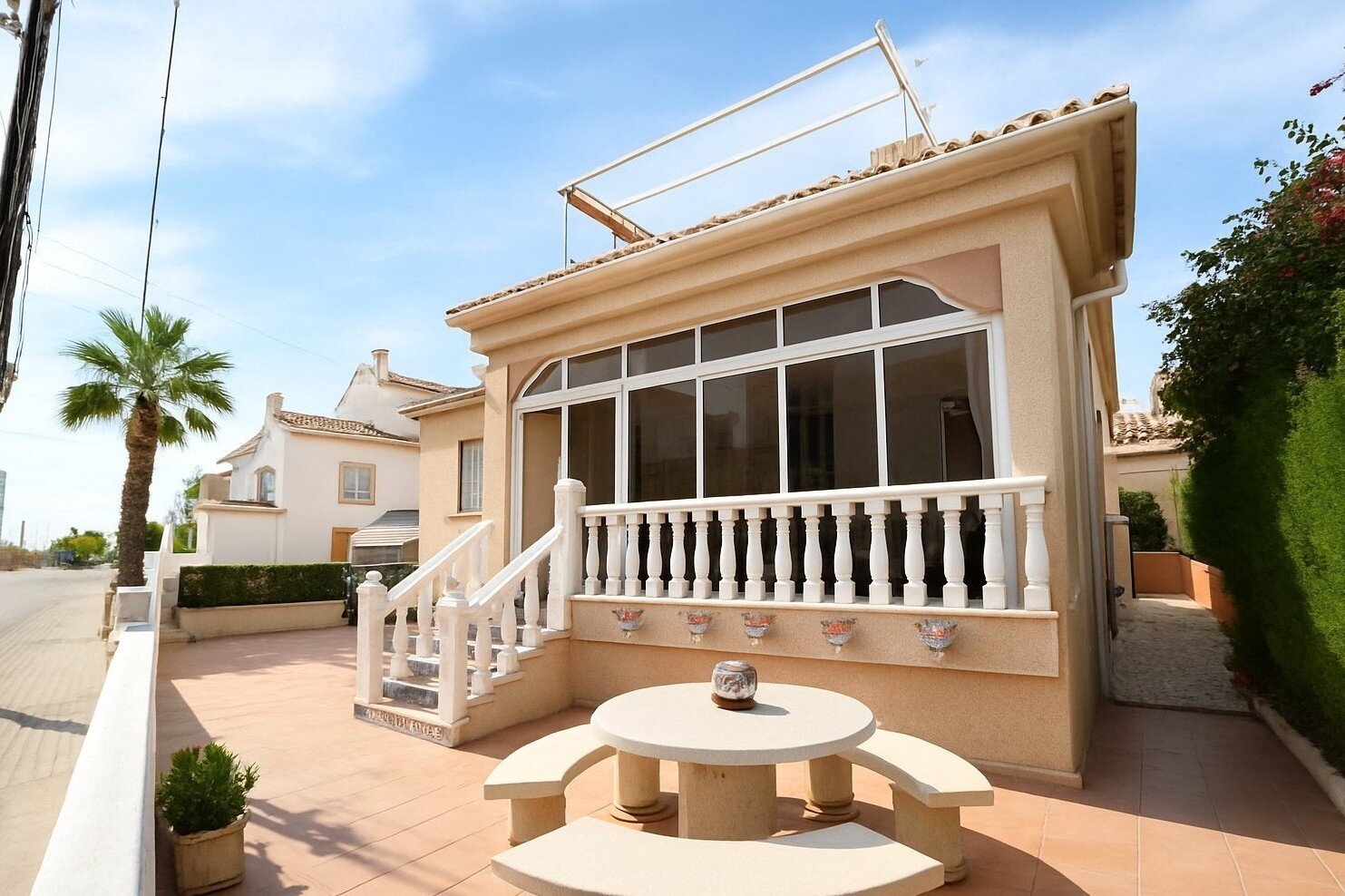 3-Bedroom Villa in Comunidad Valenciana, Algorfa - Image 1