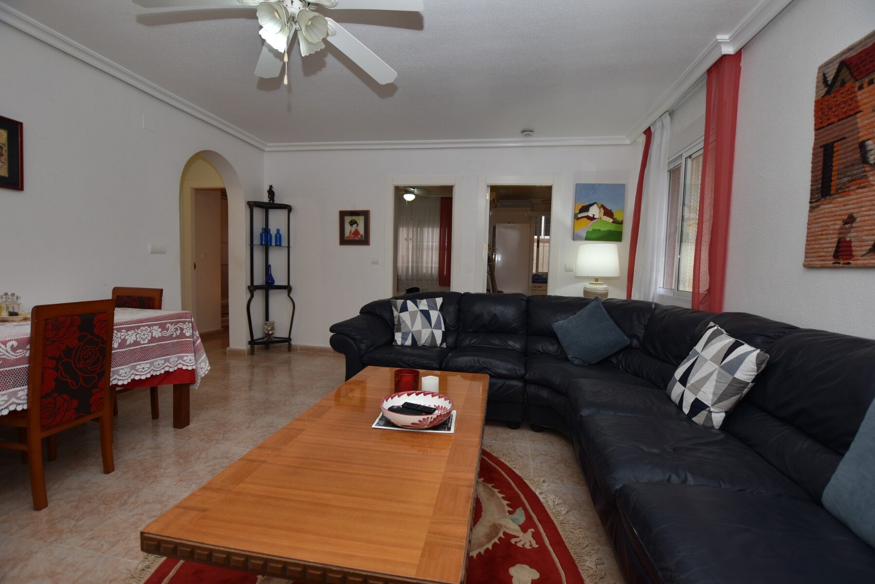 3-Bedroom Villa in Comunidad Valenciana, Algorfa - Image 13