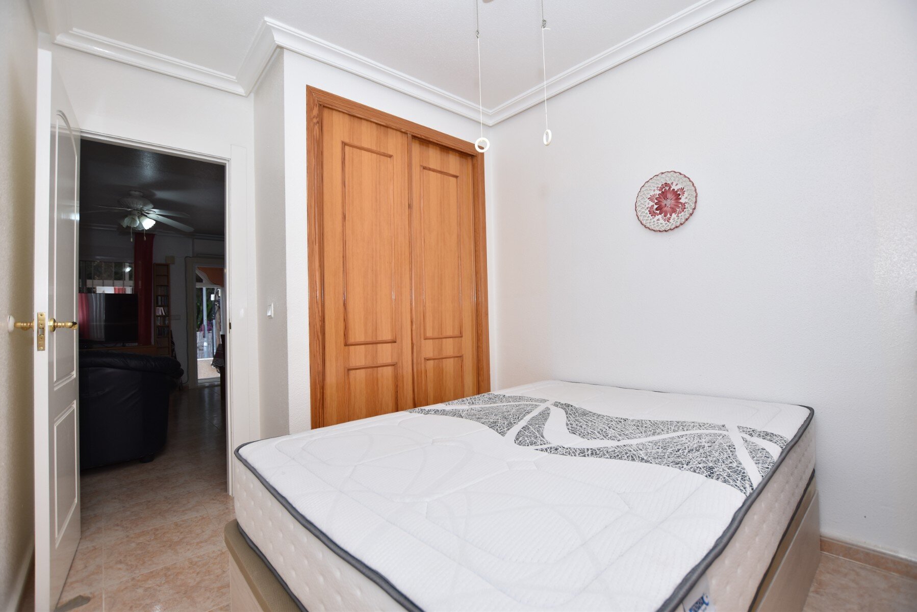 3-Bedroom Villa in Comunidad Valenciana, Algorfa - Image 25