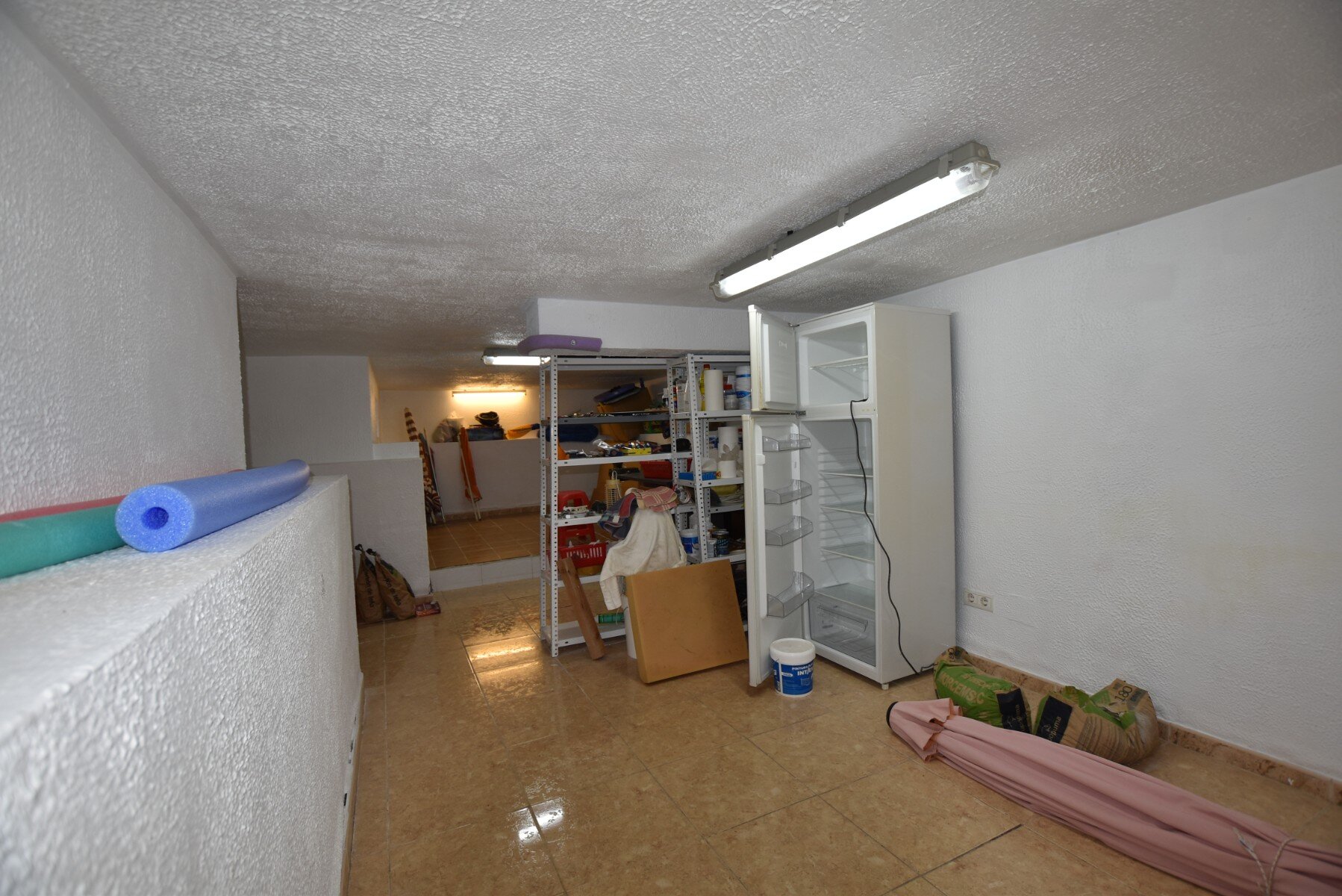 3-Bedroom Villa in Comunidad Valenciana, Algorfa - Image 27