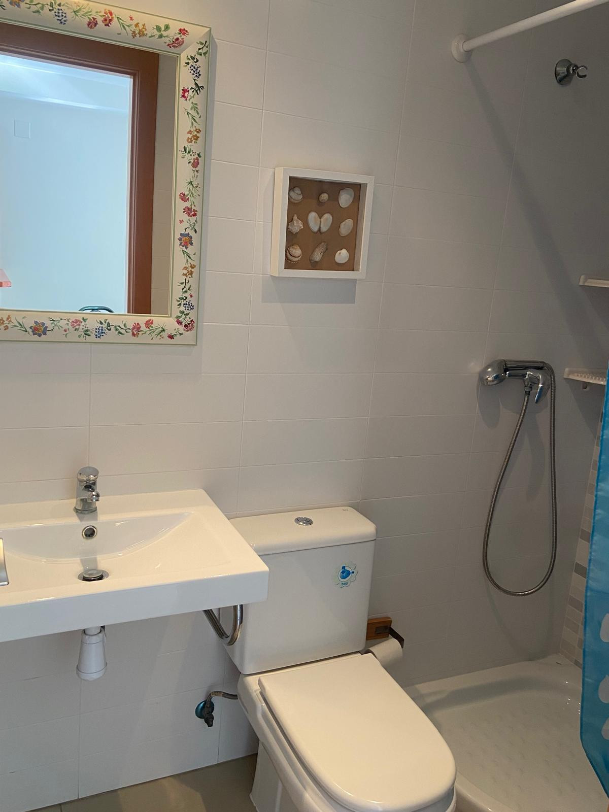 Apartamento planta media de 2 Dormitorios en La Marina, S... - Image 10