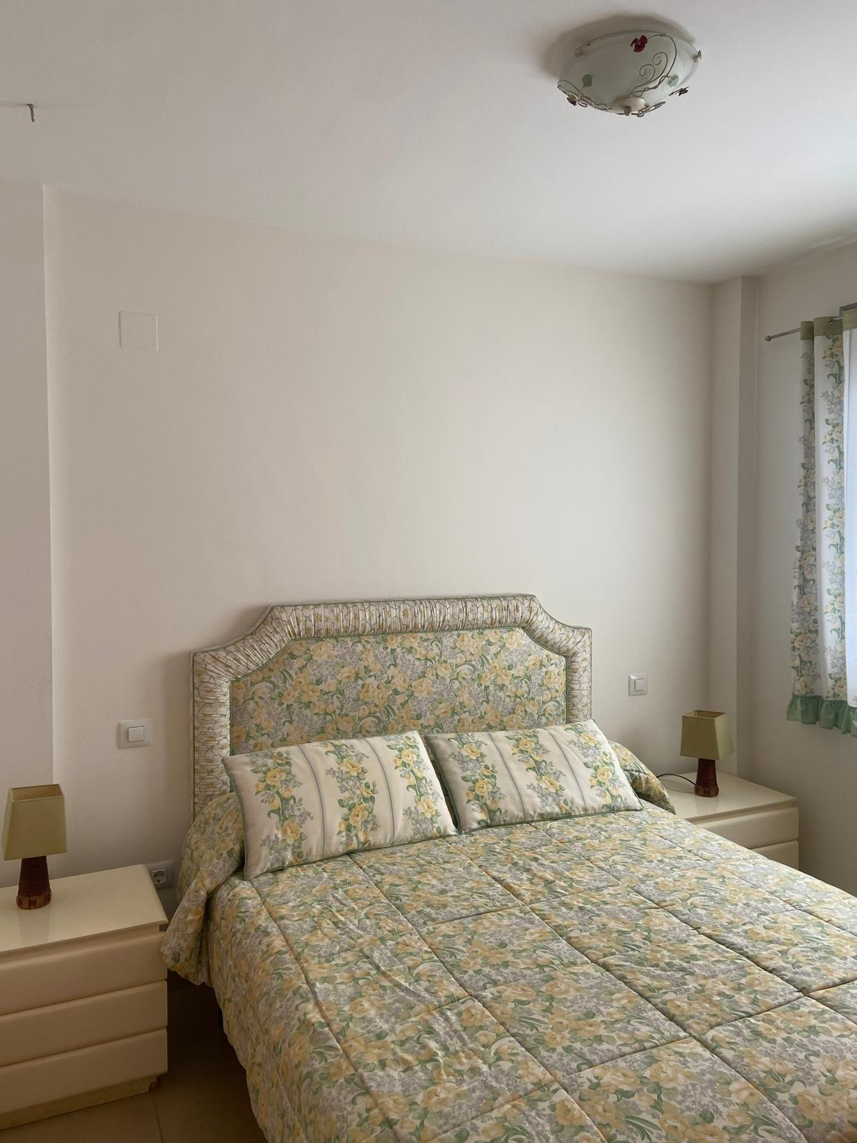 Apartamento planta media de 2 Dormitorios en La Marina, S... - Image 7