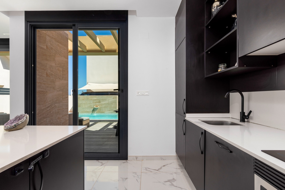 3-Bedroom Detached House in  Los Montesinos | Sunny Casas... - Image 13