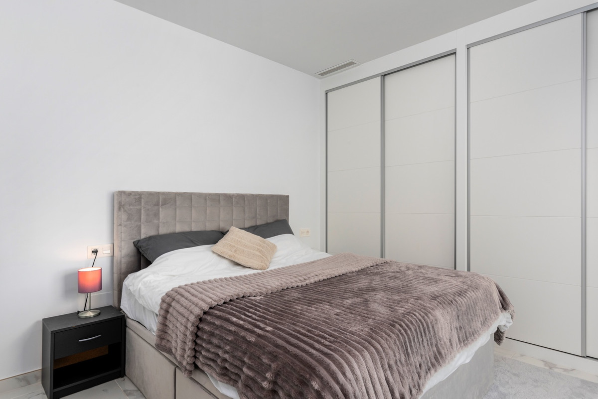 3-Bedroom Detached House in  Los Montesinos | Sunny Casas... - Image 19