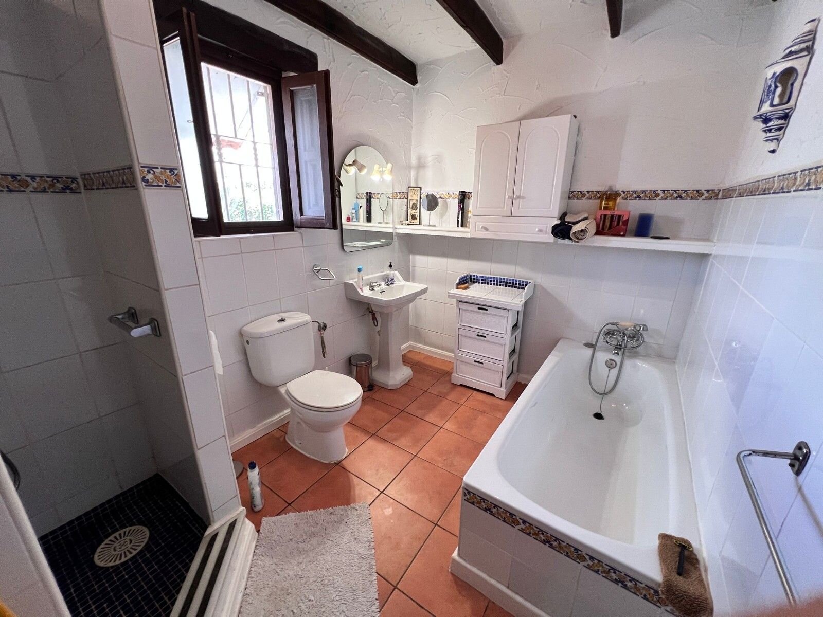 2-Bedroom Country House in Cartagena - Image 8