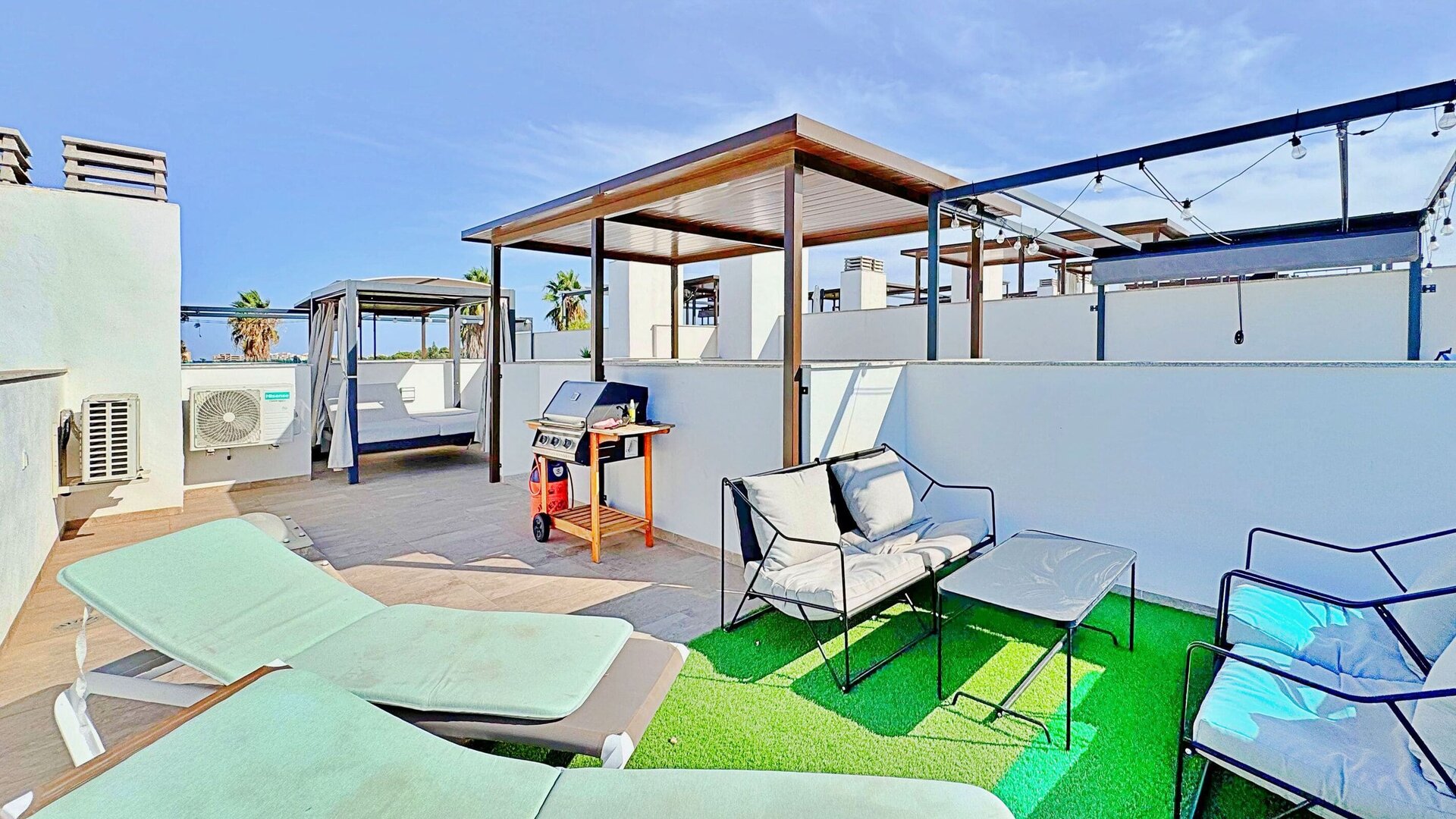 3-Bedroom House in La Siesta, Torrevieja - Image 30