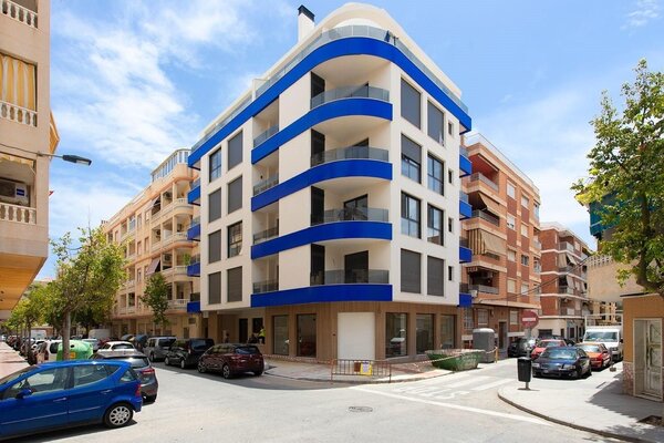2-Bedroom Apartment in Estacion de Autobuses, Torrevieja