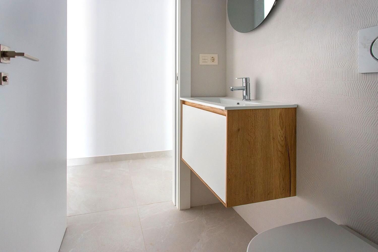 2-Bedroom Apartment in Playa del Cura, Torrevieja - Image 23