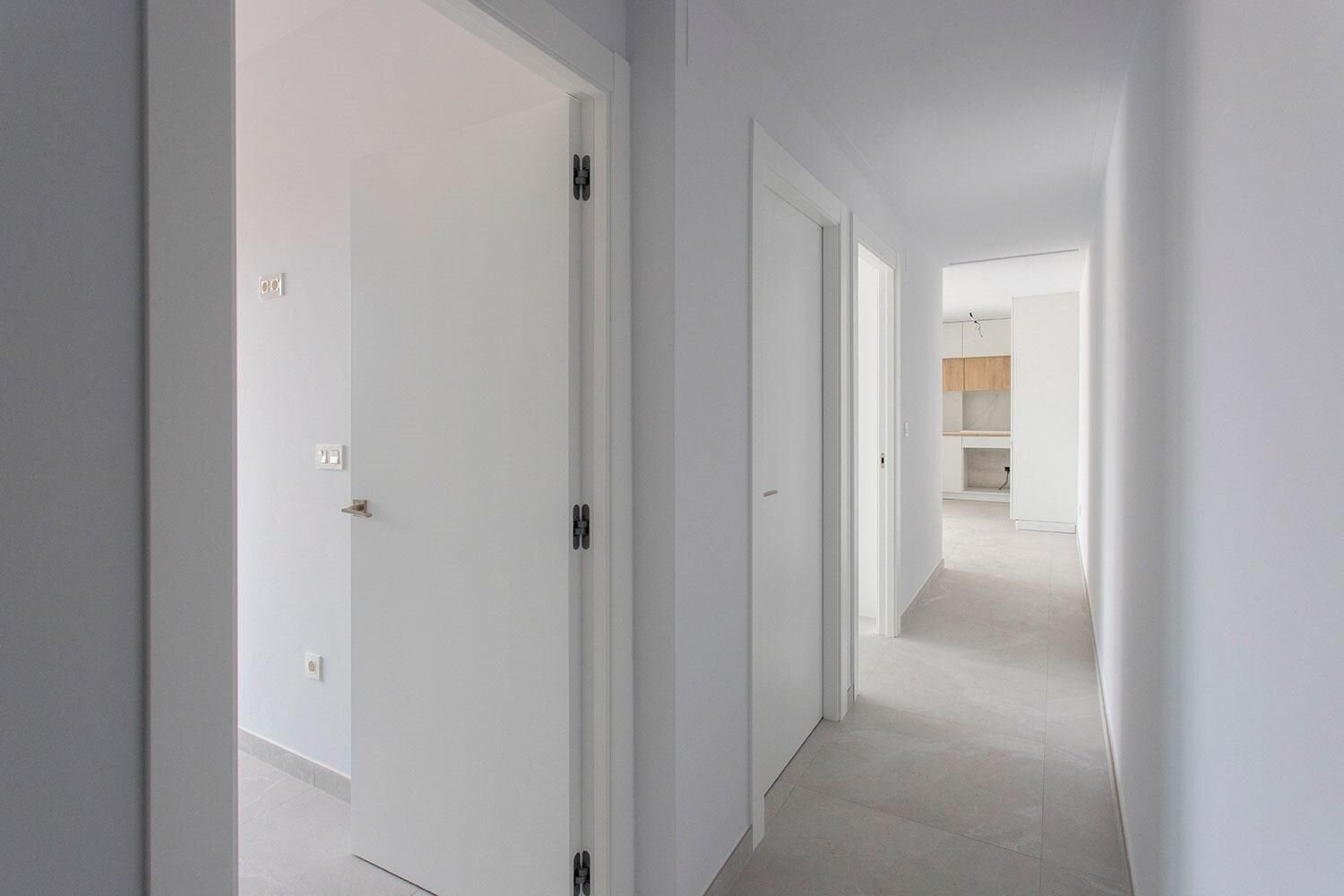 2-Bedroom Apartment in Playa del Cura, Torrevieja - Image 25