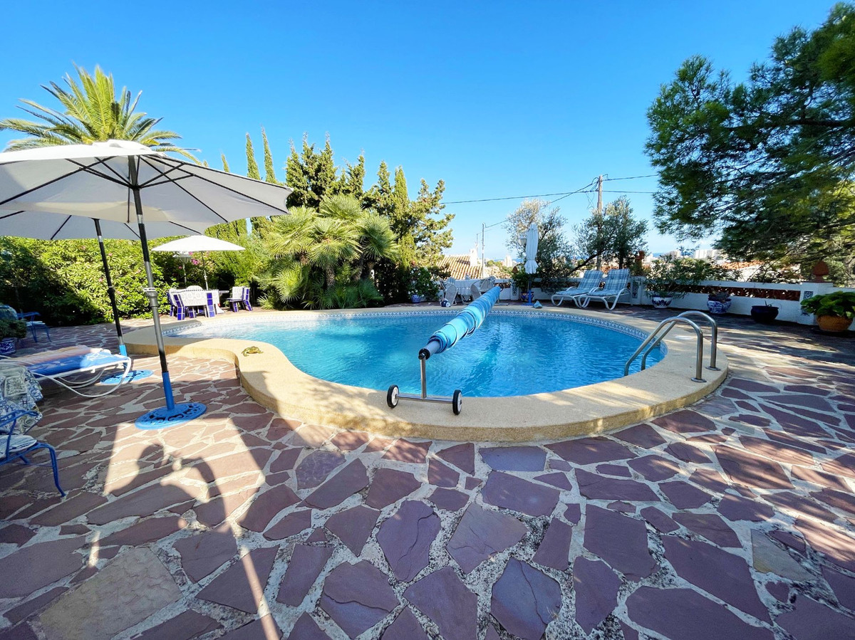 5-Bedroom Detached House in  Calpe | Sunny Casas - Costa ... - Image 14