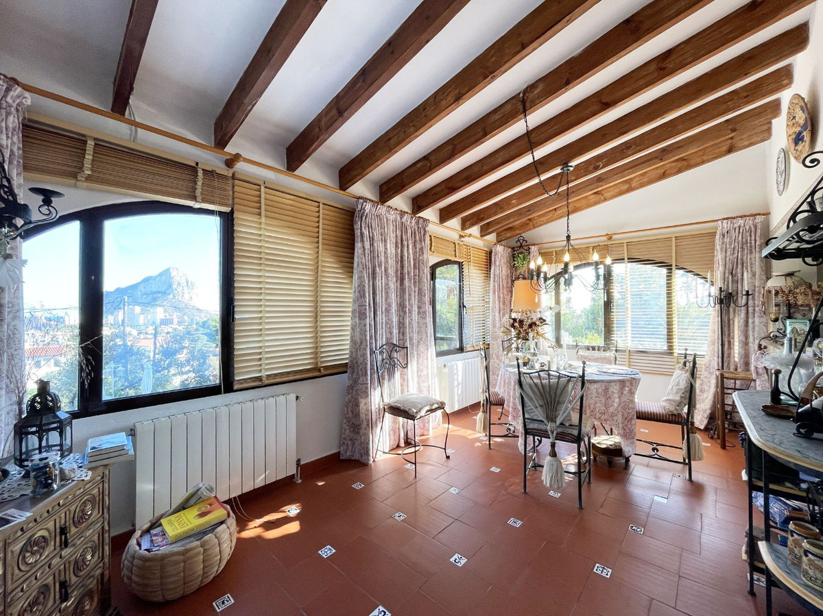 5-Bedroom Detached House in  Calpe | Sunny Casas - Costa ... - Image 8