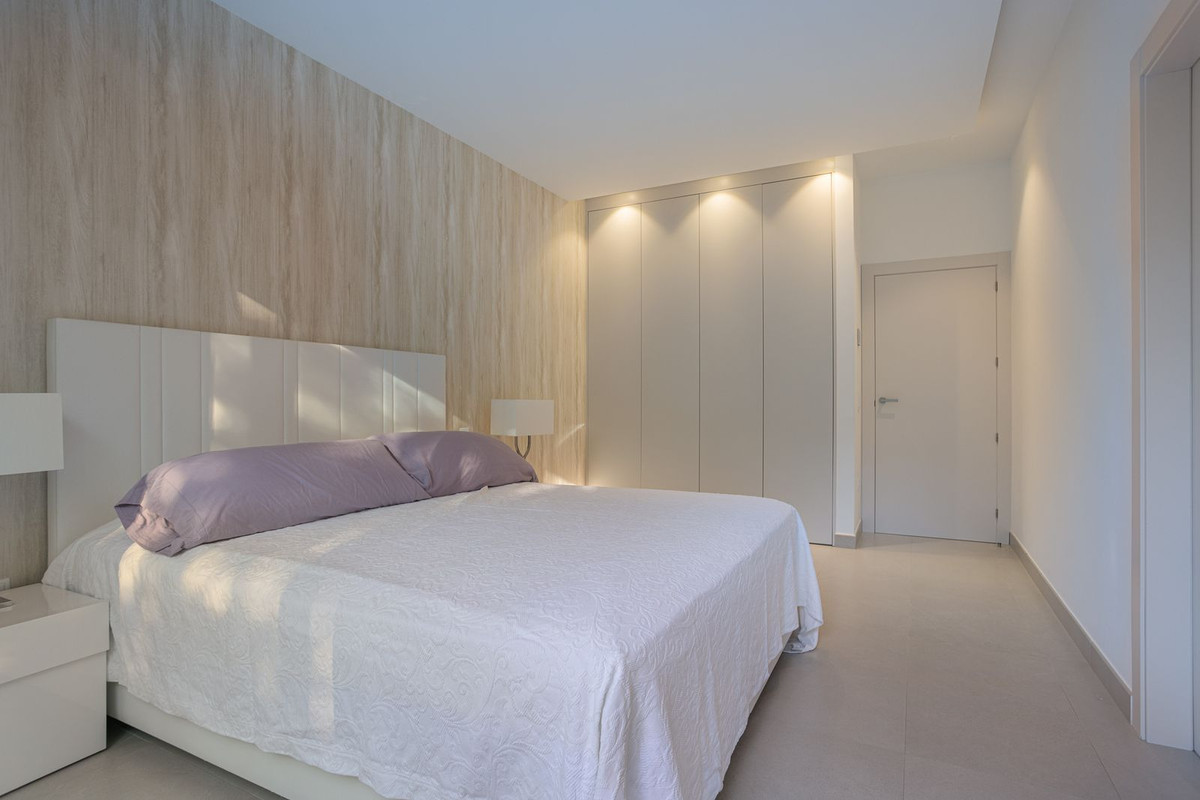 4-Bedroom Detached House in Orihuela | Sunny Casas - Cos... - Image 20