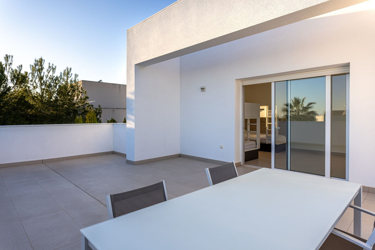 4-Bedroom Detached House in Orihuela | Sunny Casas - Cos... - Image 22