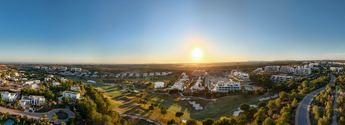 4-Bedroom Detached House in Orihuela | Sunny Casas - Cos... - Image 25