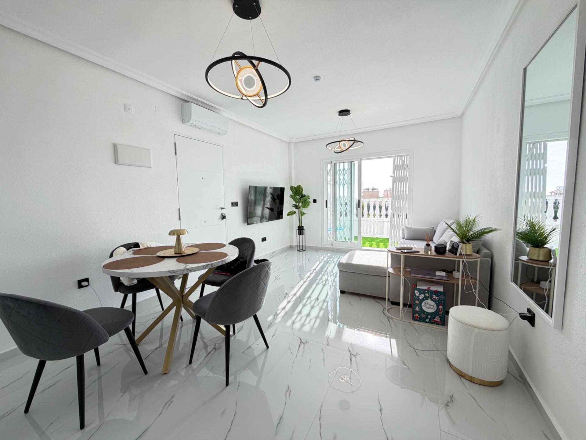 Appartement met 1 Slaapkamers in Orihuela Costa - Image 3