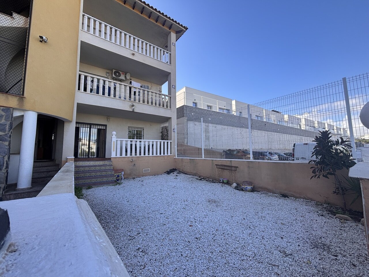 2-Bedroom Apartment in Cabo Roig, Cabo Roig - Image 4