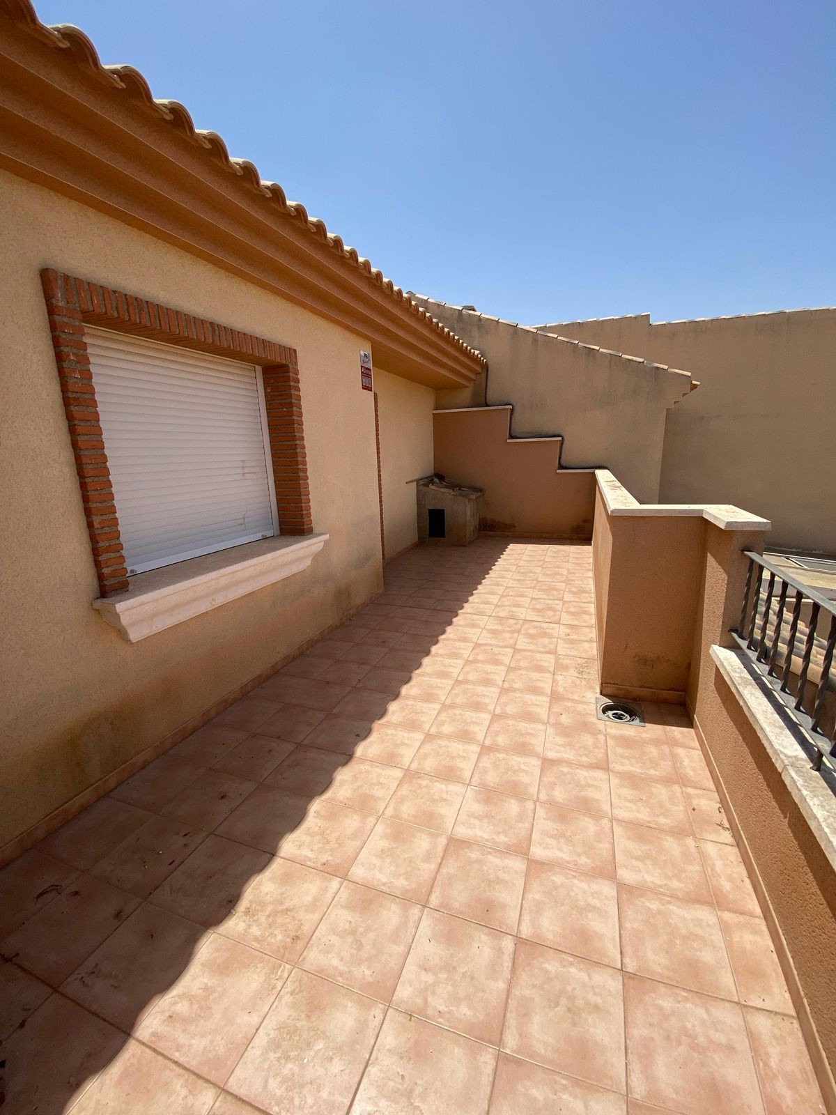 3-Bedroom Townhouse in Roldan | Sunny Casas - Costa Blan... - Image 17