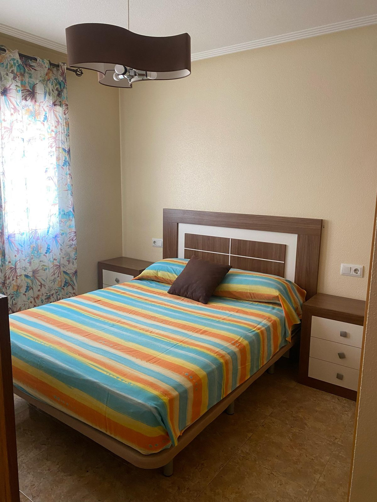 3-Bedroom Townhouse in Roldan | Sunny Casas - Costa Blan... - Image 9