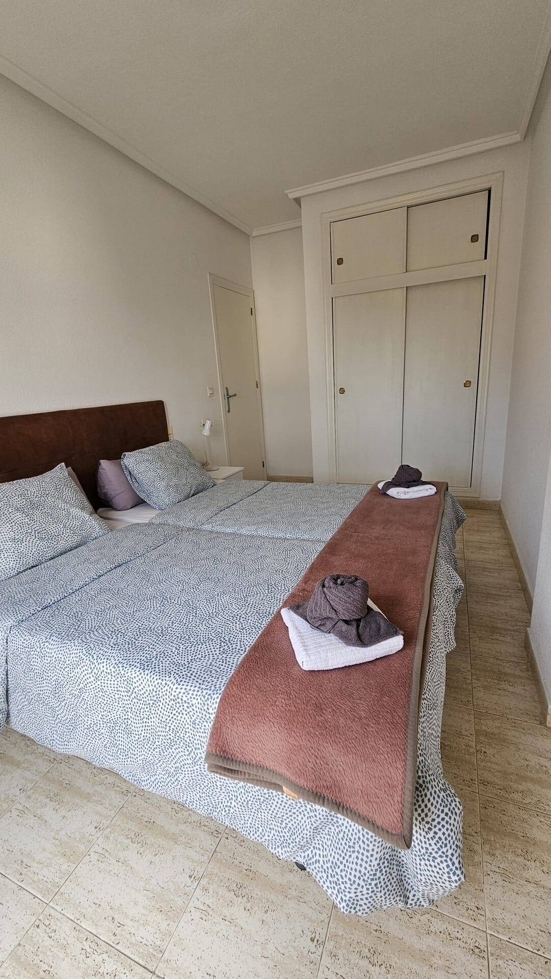 3-Bedroom Penthouse in Acequion, Torrevieja - Image 12