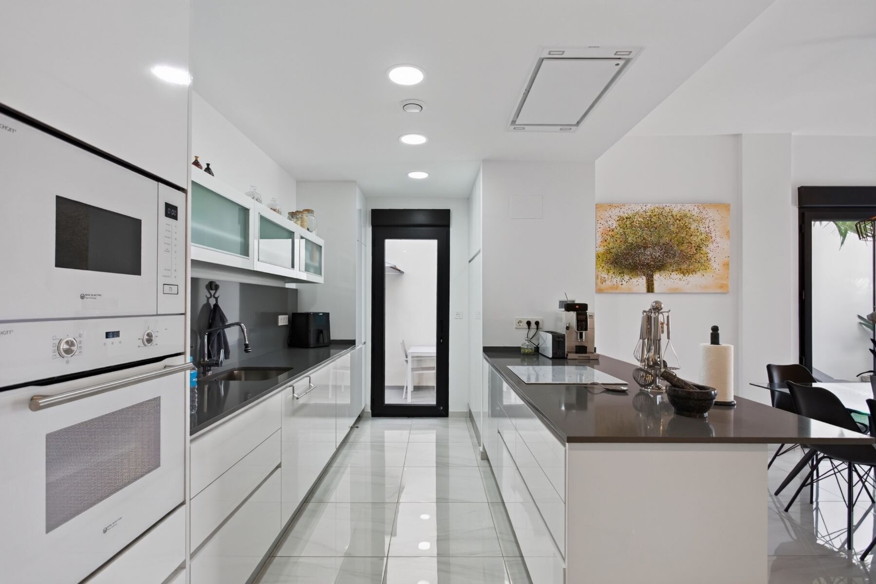 3-Bedroom Villa in Comunidad Valenciana, Bigastro - Image 8
