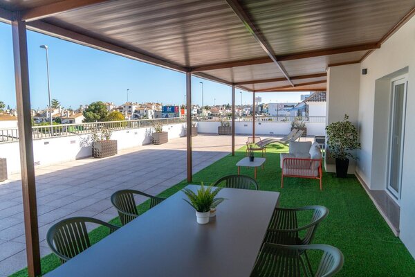 2-Zimmer Dachgeschosswohnung in Cabo Roig, Orihuela Costa