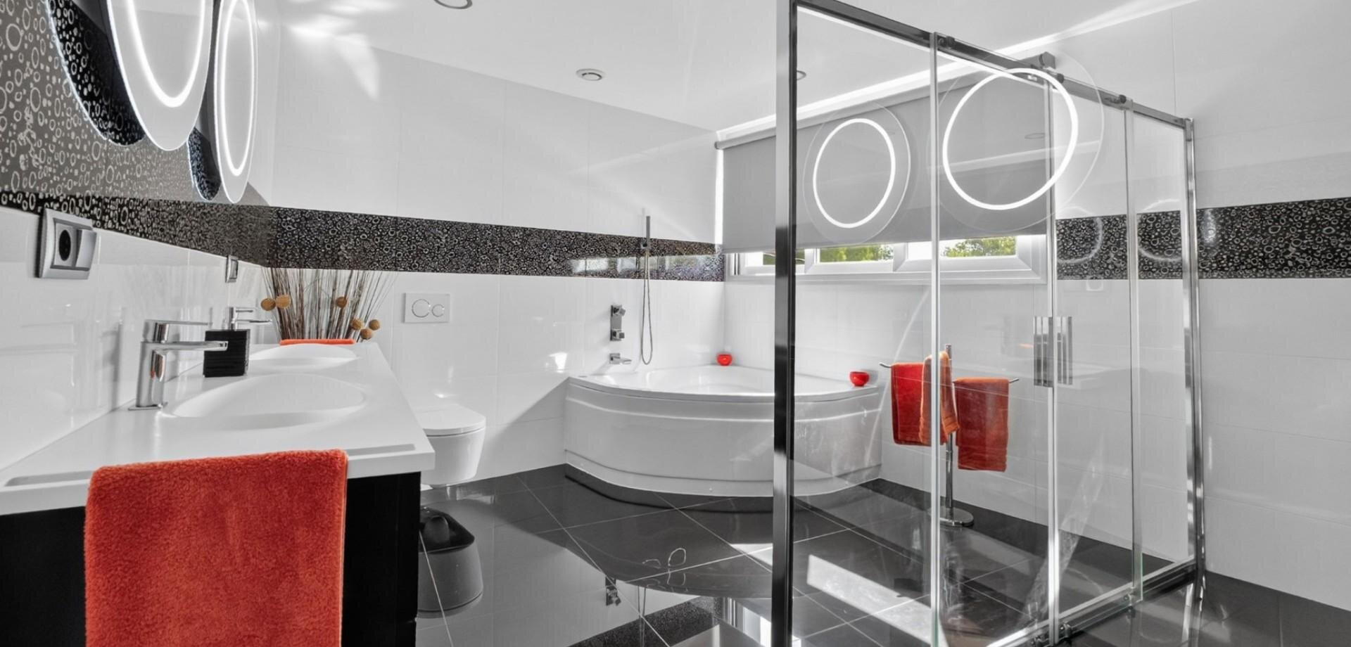4-Bedroom Villa in Pilar de la Horadada - Image 17