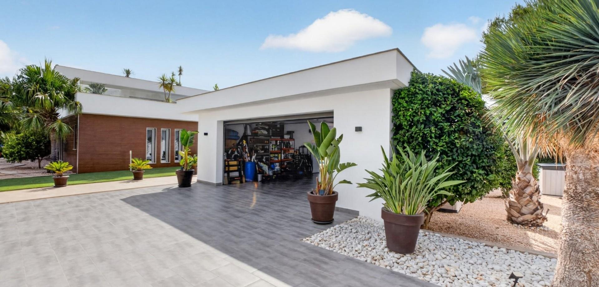4-Bedroom Villa in Pilar de la Horadada - Image 22