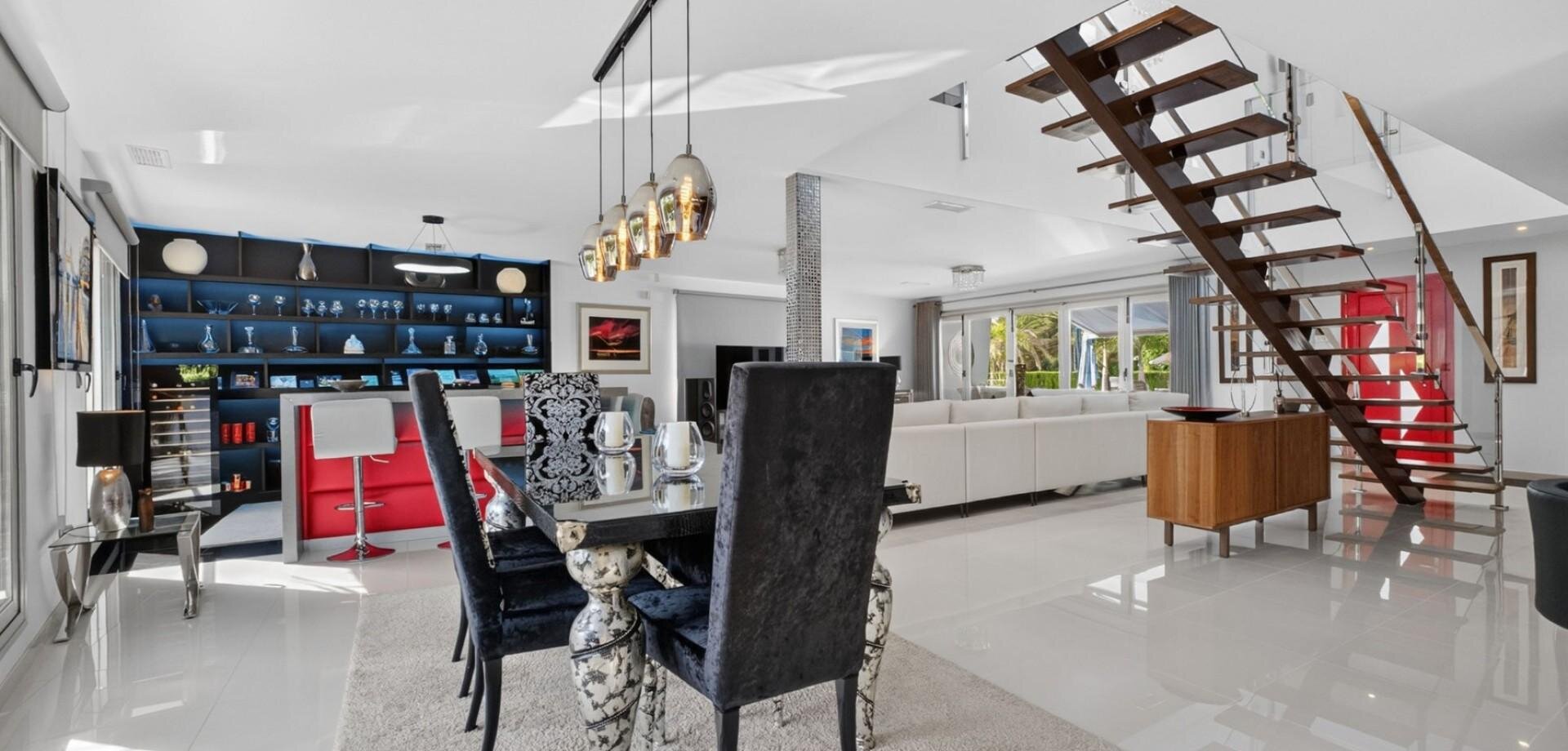 4-Bedroom Villa in Pilar de la Horadada - Image 8